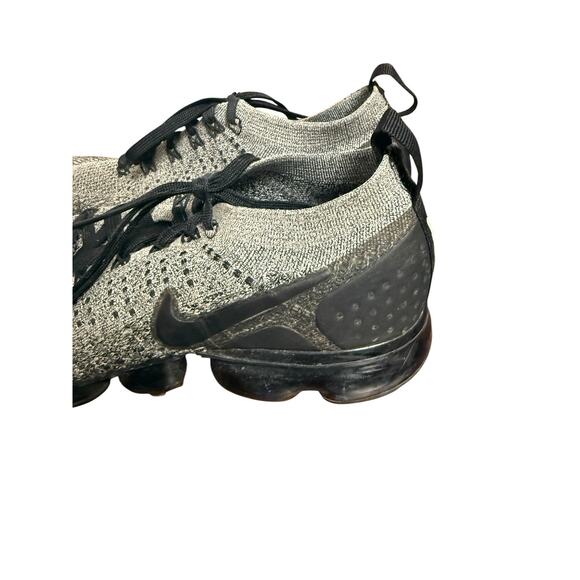 Nike Air VaporMax Flyknit 2 Cookies and Cream Black Gray Athletic Sneakers 8.5